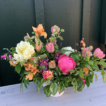 Load image into Gallery viewer, Bright and fragrant custom floral arrangement for Bellingham, Washington