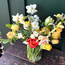 Load image into Gallery viewer, Mason Jar Arrangement