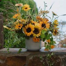 Load image into Gallery viewer, Flower Pot