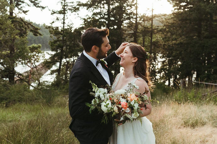 Earth Tones with a Pop of Orange - Late Spring Wedding at Woodstock Farm (Bellingham, WA)