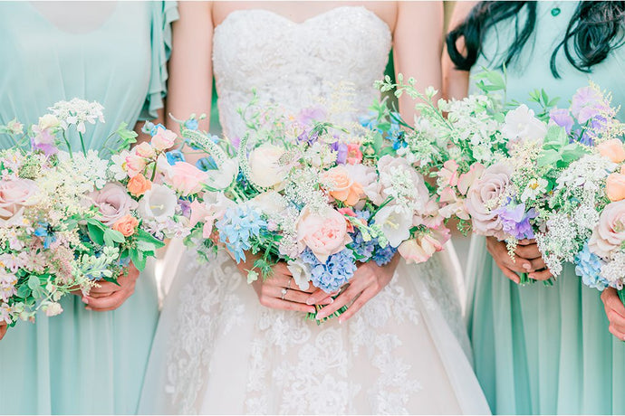 Lush Early Summer Wedding Florals at Lairmont Manor