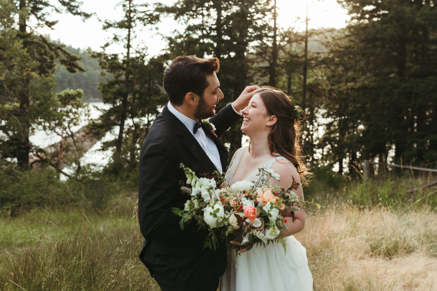 Earth Tones with a Pop of Orange - Late Spring Wedding at Woodstock Farm