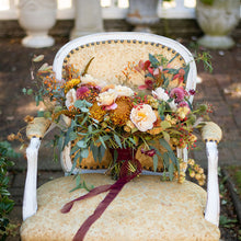 Load image into Gallery viewer, Bridal Bouquet