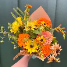 Load image into Gallery viewer, Wrapped Bouquet