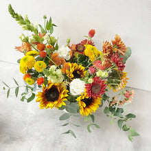 Load image into Gallery viewer, Autumn seasonal arrangement with sunflowers