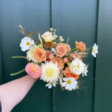 Load image into Gallery viewer, Elopement Bouquet