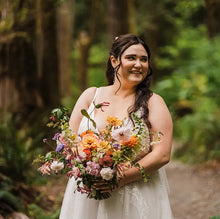 Load image into Gallery viewer, Elopement Bouquet