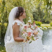 Load image into Gallery viewer, Bridal Bouquet