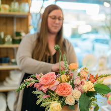 Load image into Gallery viewer, Floral Design Workshop