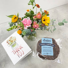 Load image into Gallery viewer, Cookie Gift Box