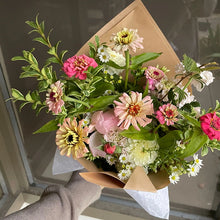 Load image into Gallery viewer, Wrapped Bouquet