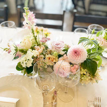 Load image into Gallery viewer, Table Centerpieces - Narrow &amp; Low