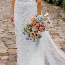 Load image into Gallery viewer, Bridal Bouquet