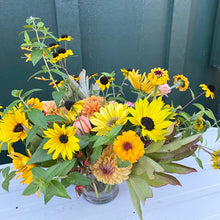 Load image into Gallery viewer, Centerpiece