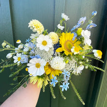 Load image into Gallery viewer, Elopement Bouquet